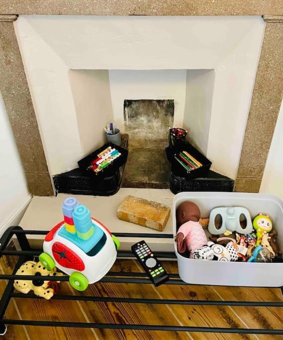 Agreable Maison De Village Avec Balcon Roiffieux Exteriör bild